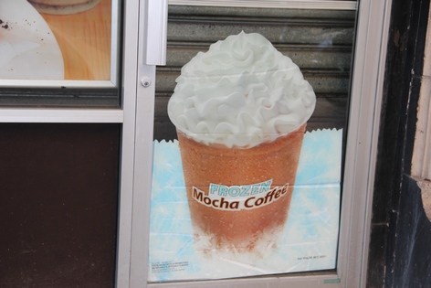 ���-����